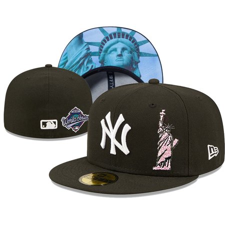 New York Yankees Fitted Hat