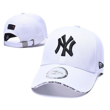 New York Yankeess Adjustable Hat