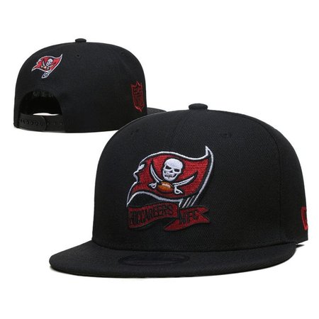 Tampa Bay Buccaneers Snapback Hat